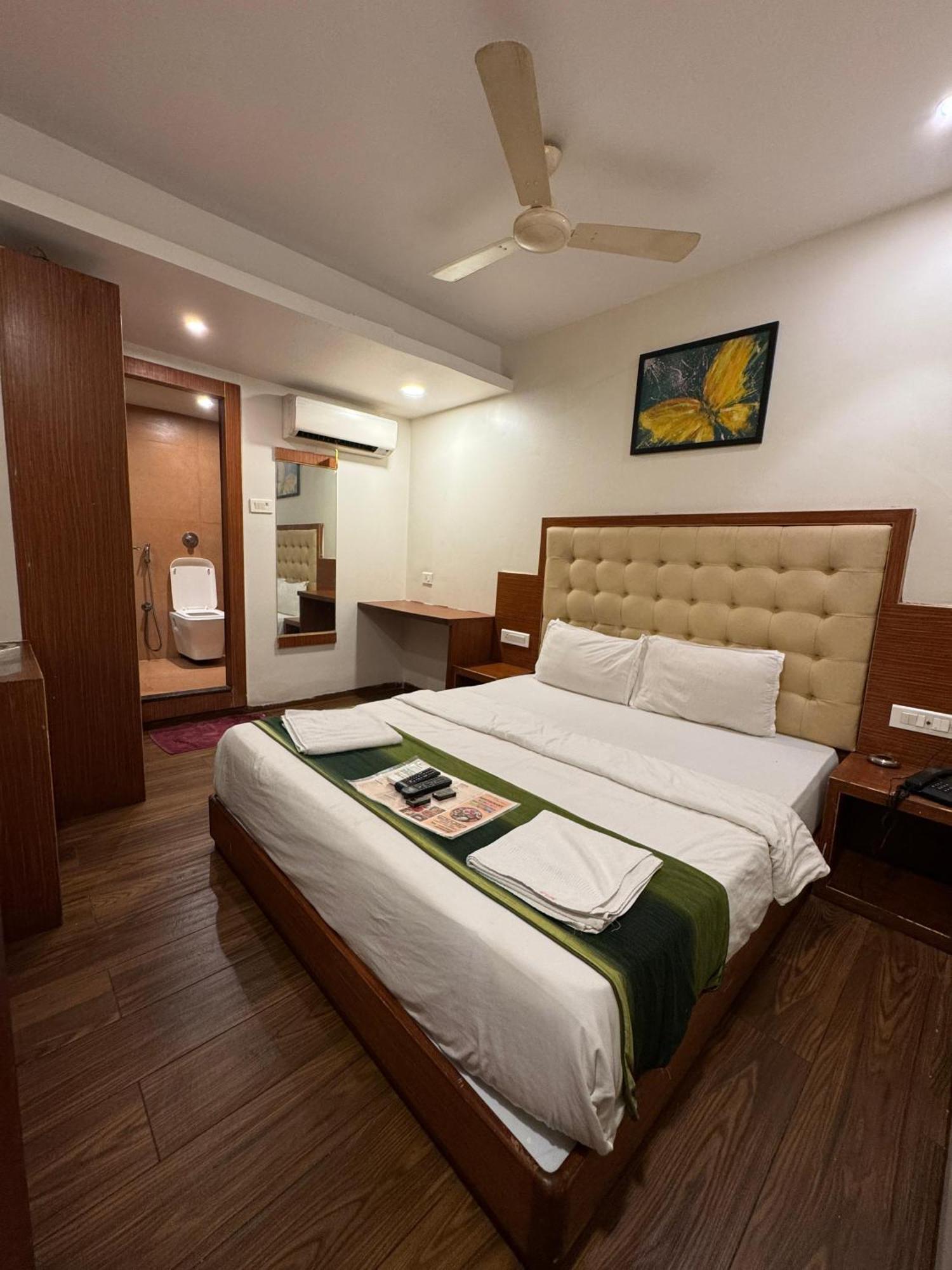 Hotel Aflon Midc Andheri East Mumbai Kültér fotó